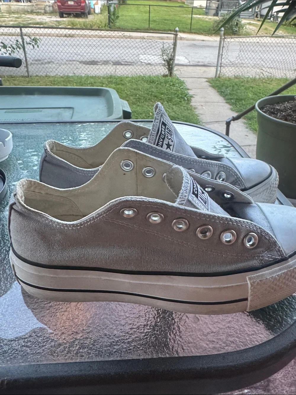 Converse Kids Gray Low-Top All Star Sneakers *have shoe strings